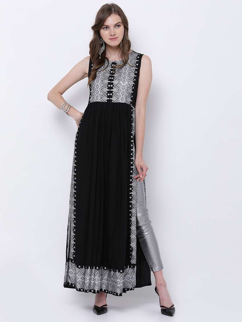 women printed sleeveless high slit kurta