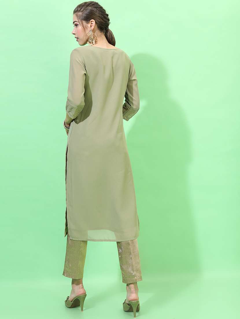 Women Printed Round Neck Straight Kurta - 22499513 -  Standard Image - 3