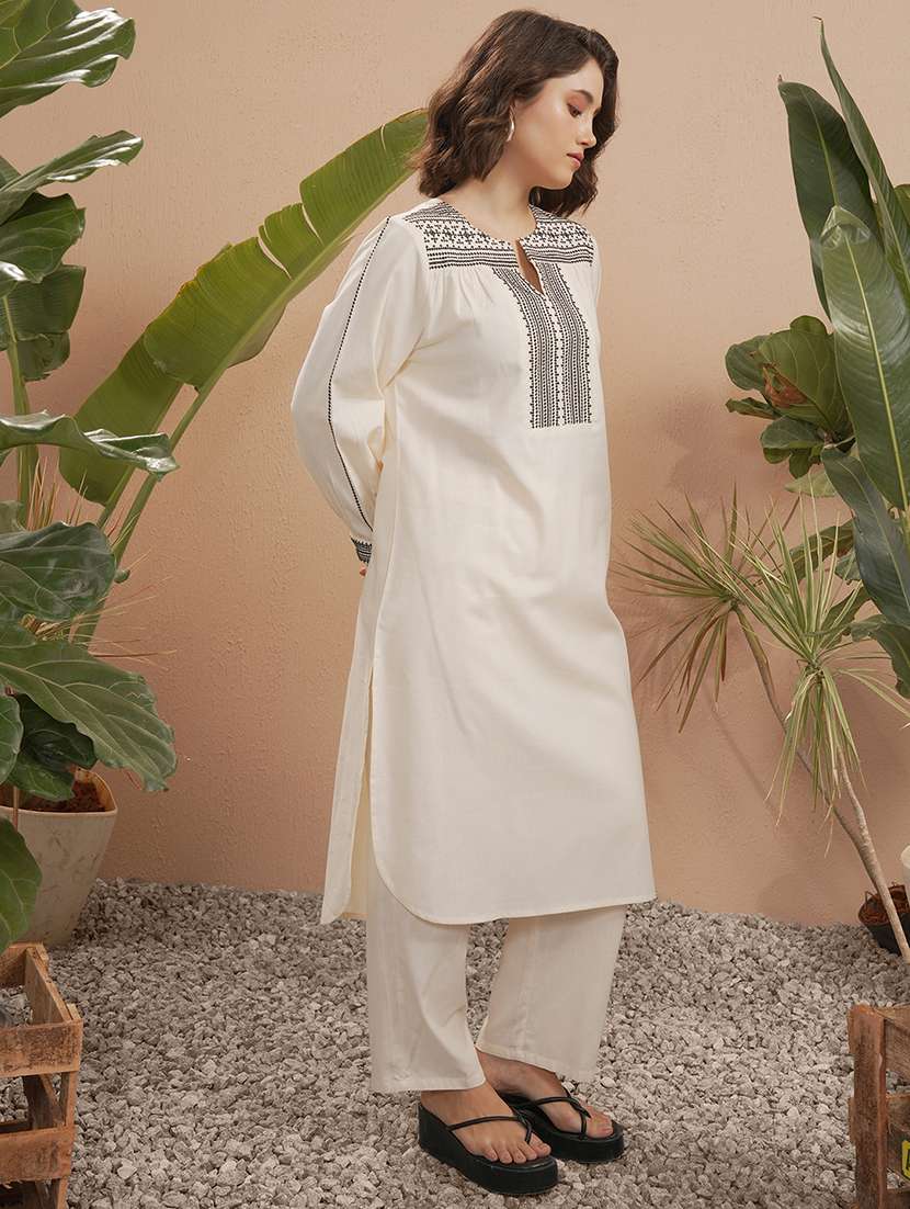 women embroidered notch neck high low kurta - 22499558 -  Standard Image - 3