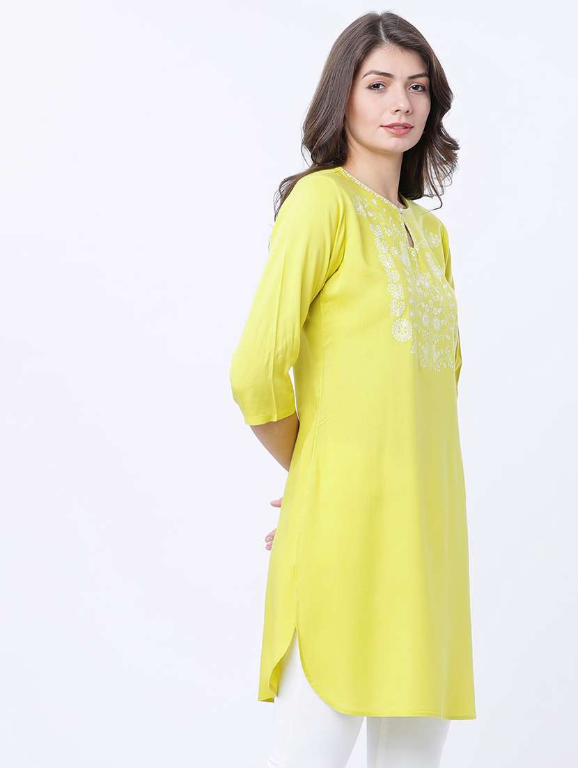 women printed key hole neck kurti - 22499564 -  Standard Image - 3