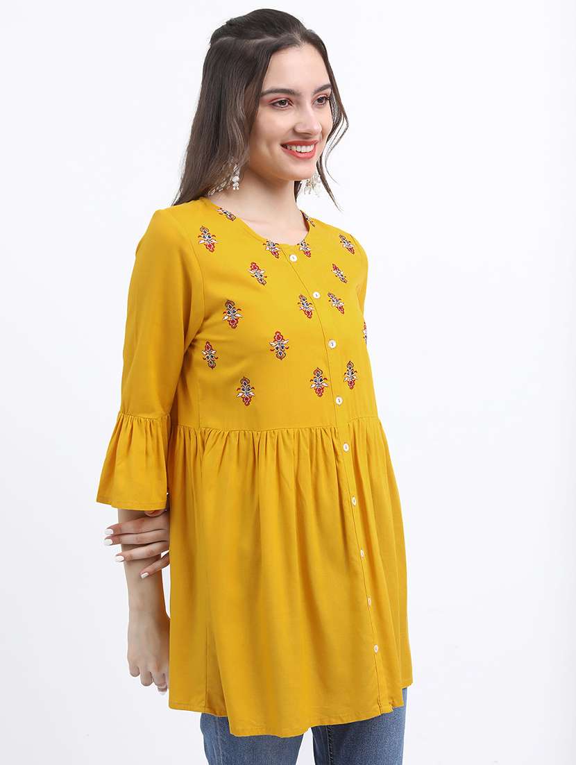 women printed round neck flared top - 22499567 -  Standard Image - 3