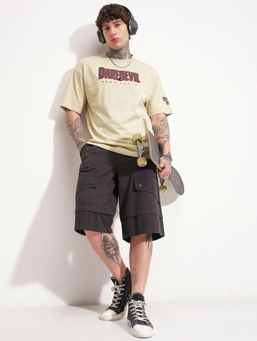 men solid mid rise cargo three fourth shorts - 22499598 -  Standard Image - 5