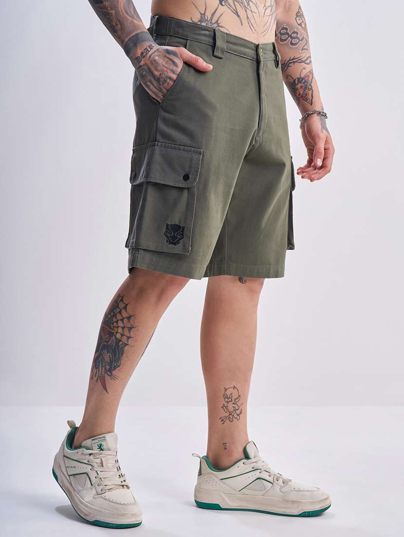 men solid mid rise regular fit cargo shorts - 22499608 -  Standard Image - 3