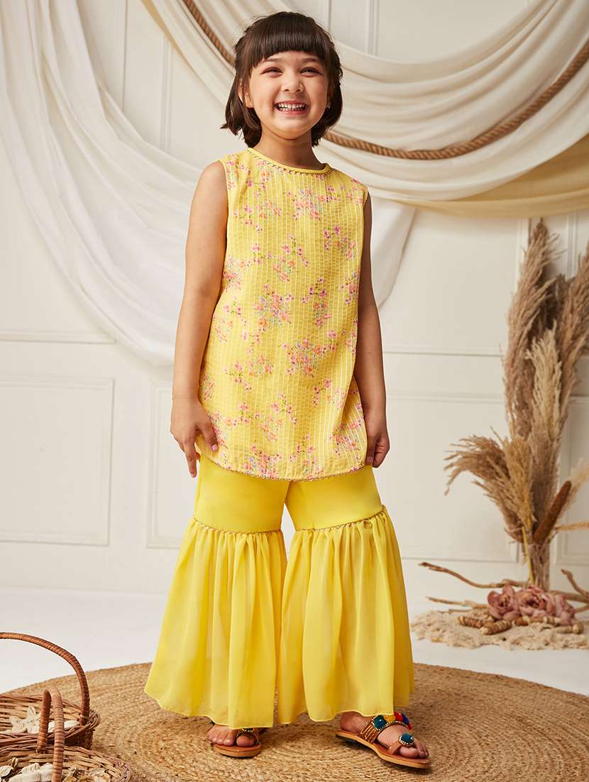 girls printed round neck sleeveless kurta and sharara suit set - 22499701 -  Standard Image - 3