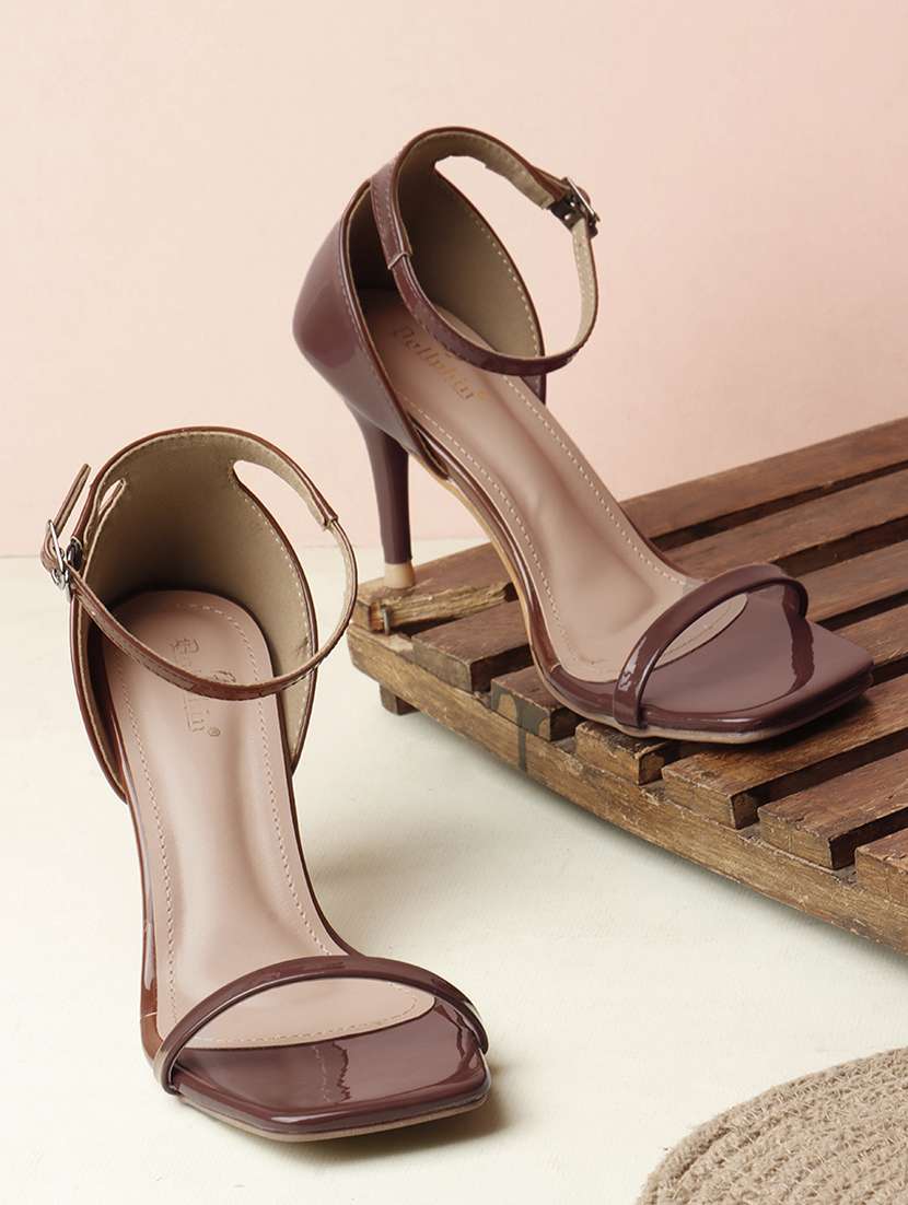 women solid ankle strap sandal