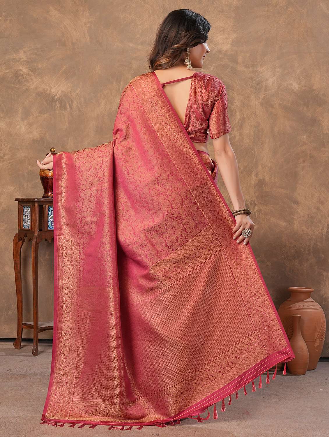women self design kanjivaram saree with blouse - 22499850 -  Standard Image - 3