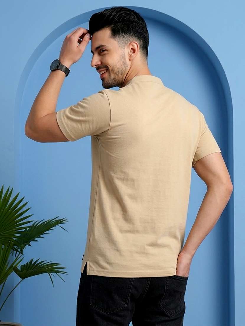 Men Solid Short Sleeve Regular Fit T-shirt - 22500031 -  Standard Image - 3