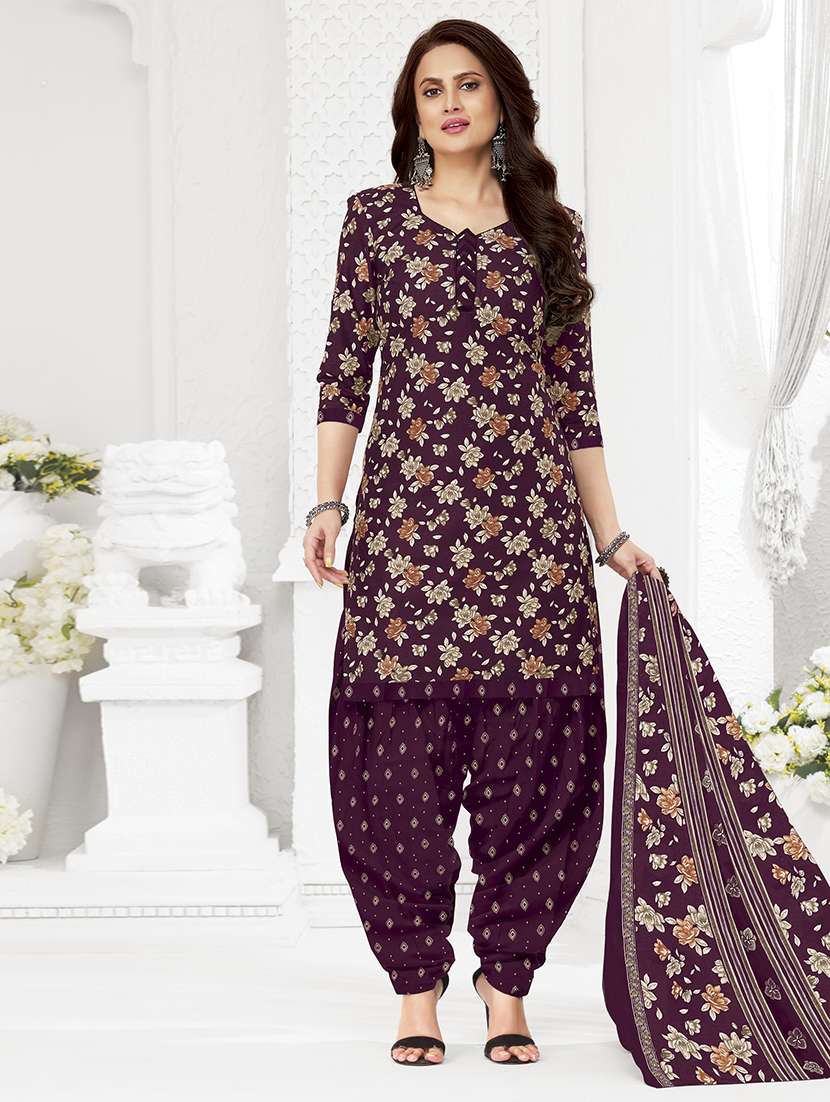 women printed three quarter sleeve kurta patiala with dupatta set