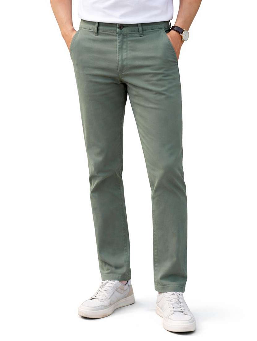 men solid mid rise chinos casual trouser