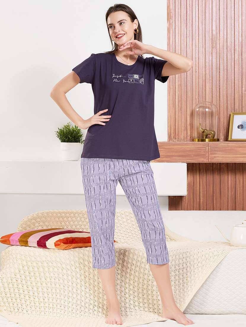 women printed round neck short sleeves capri set