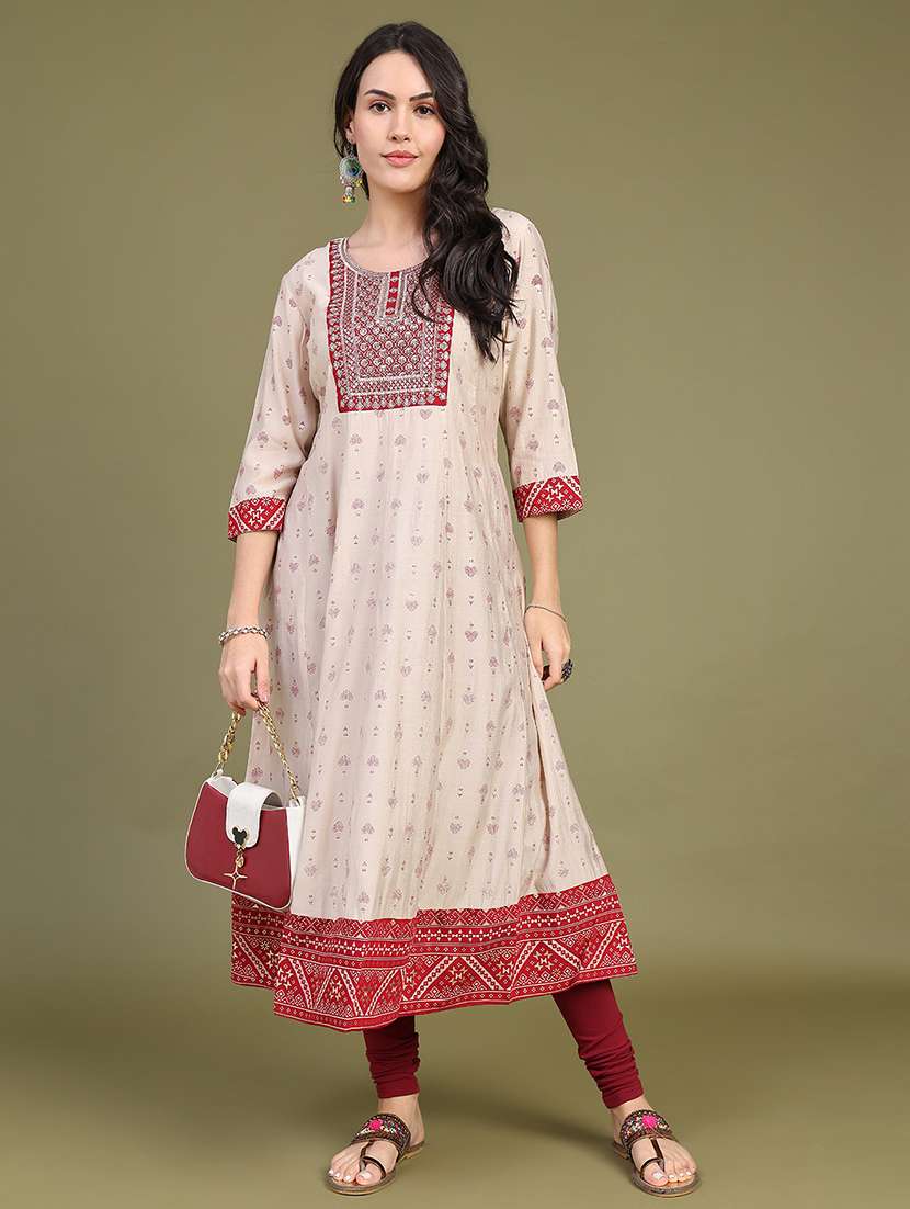 women printed three quarter sleeve anarkali kurta