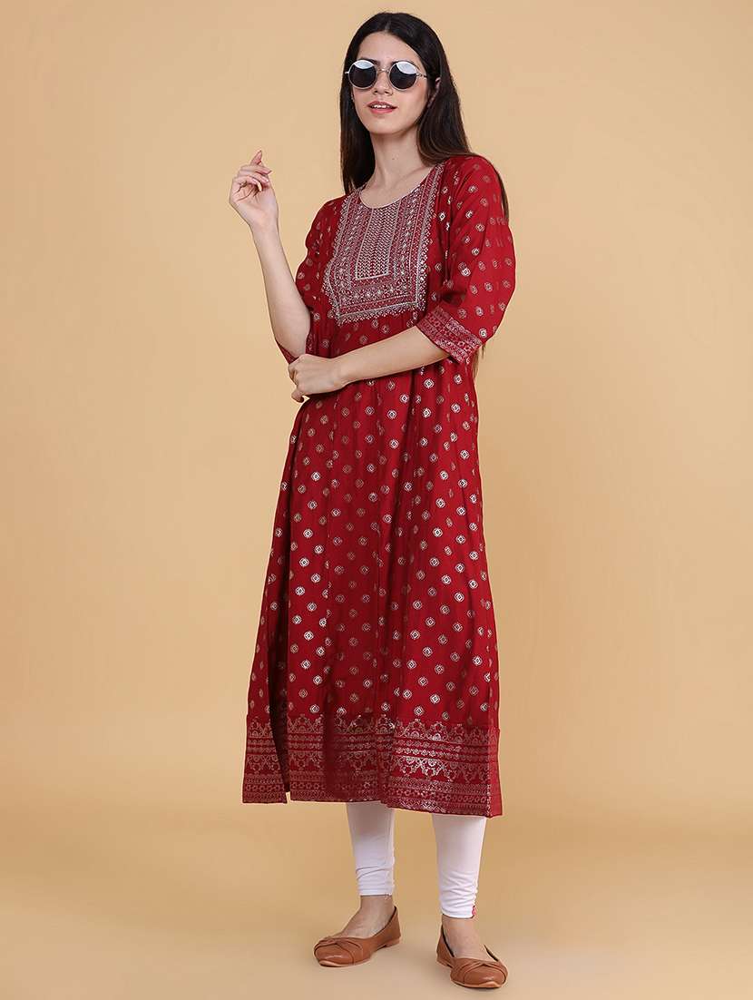women printed three quarter sleeve anarkali kurta