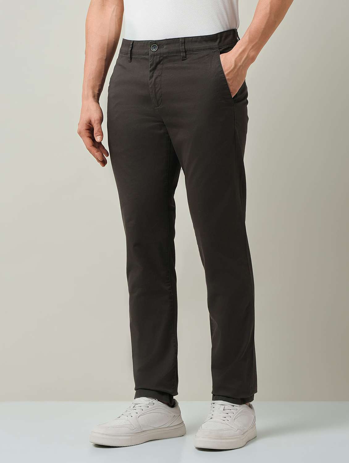 men solid mid rise chinos casual trouser - 22501906 -  Standard Image - 3