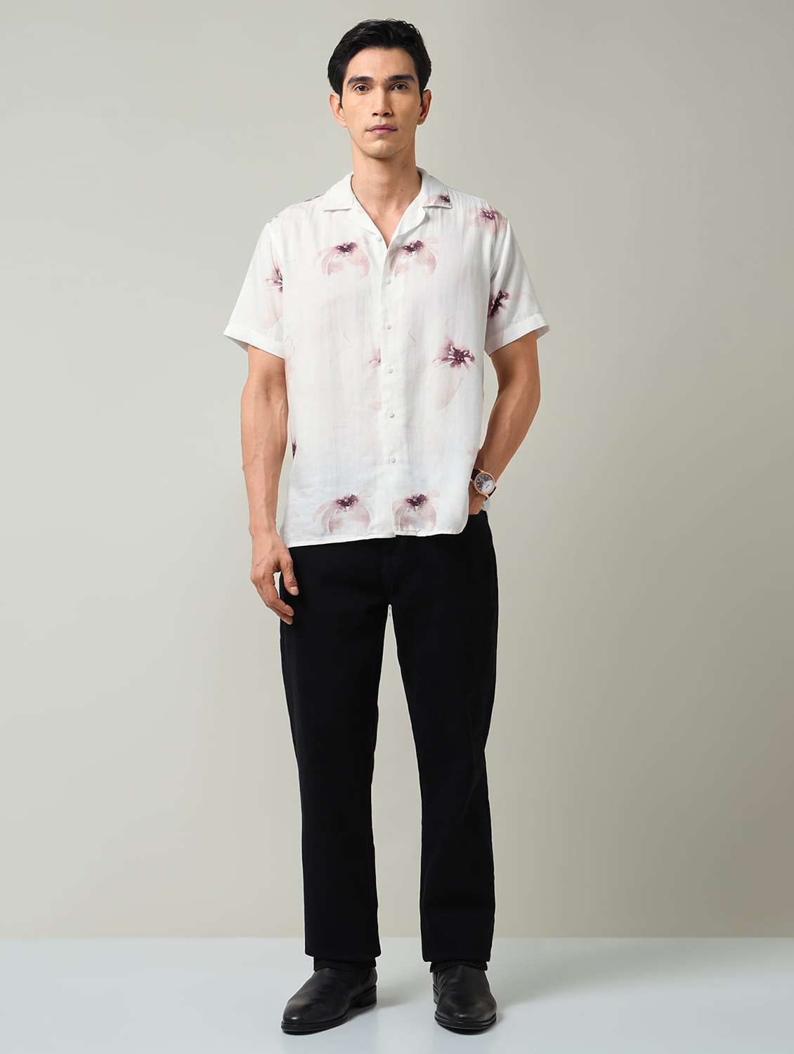 men printed short sleeve regular fit casual shirt - 22501932 -  Standard Image - 5