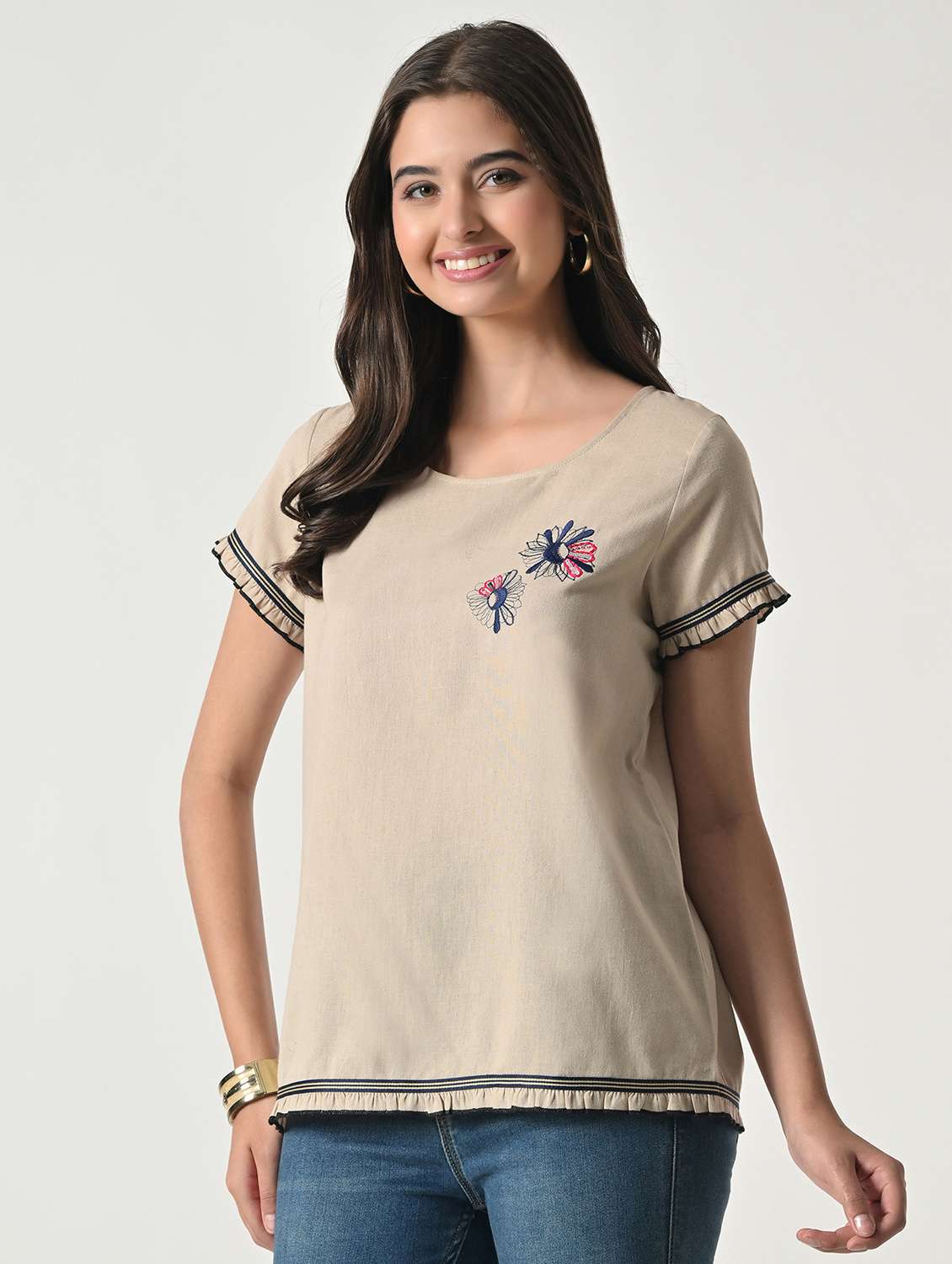 women embroidered round neck top