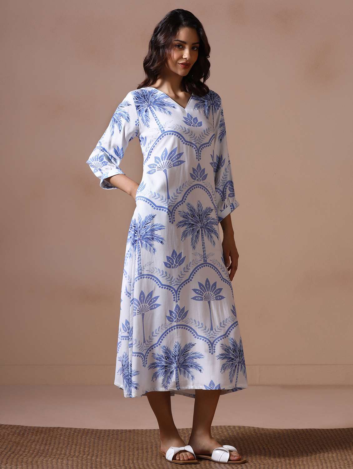 women printed three quarter sleeve a-line ethnic dress - 22502049 -  Standard Image - 5