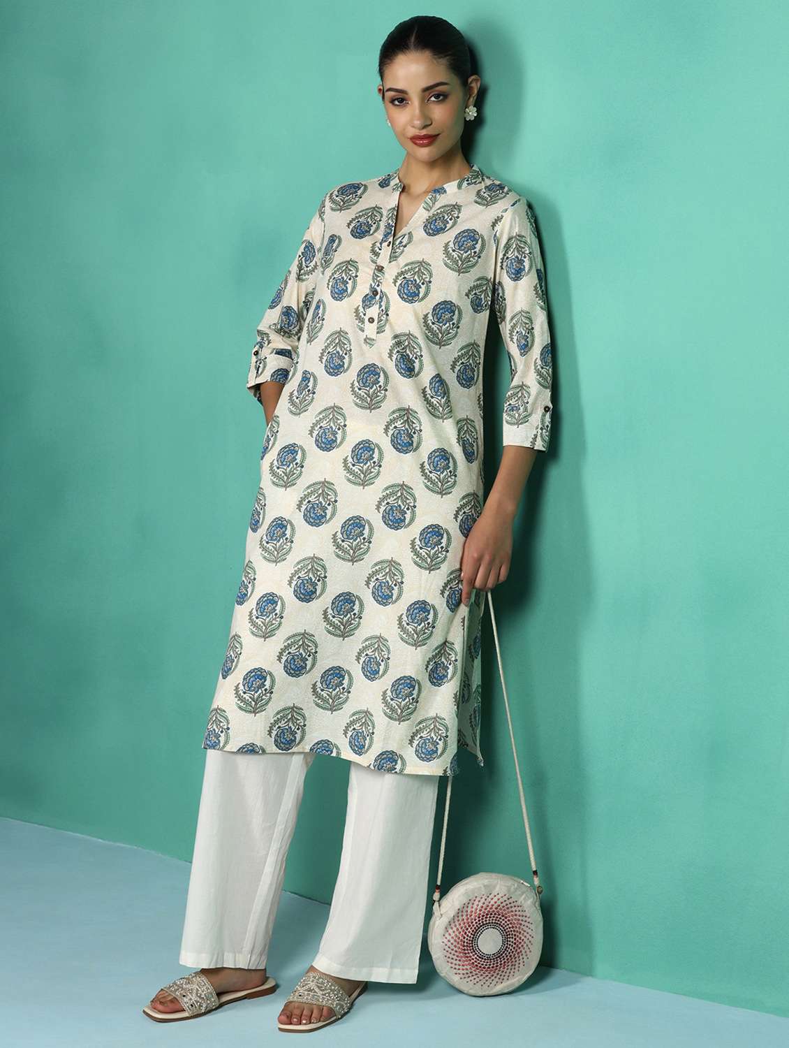 women floral printed three quarter sleeve straight kurta