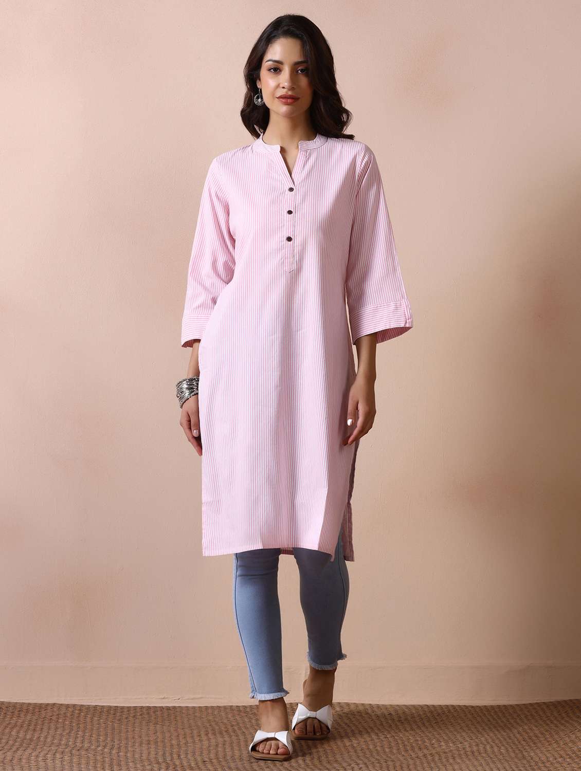 women striped three quarter sleeve straight kurta - 22502070 -  Standard Image - 5