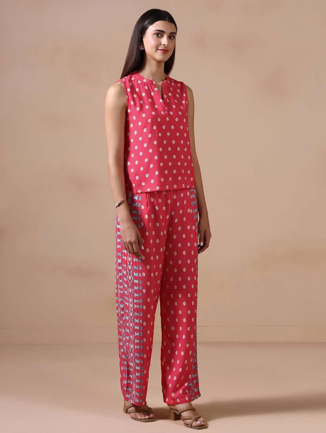 women printed sleeveless ethnic co-ord set - 22502081 -  Standard Image - 3