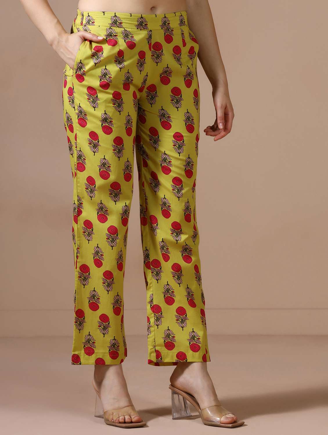 Women Printed Three Quarter Sleeve Kurta Pant Set - 22502087 -  Standard Image - 5
