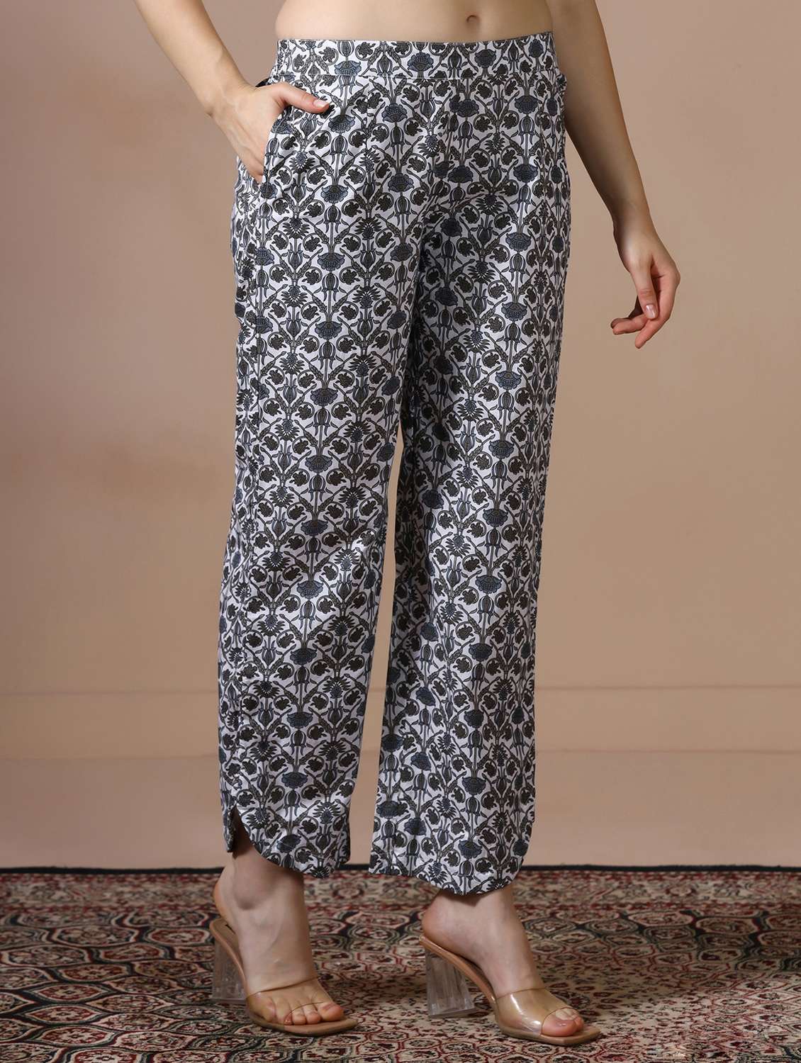 women printed sleeveless kurta pant set - 22502092 -  Standard Image - 5