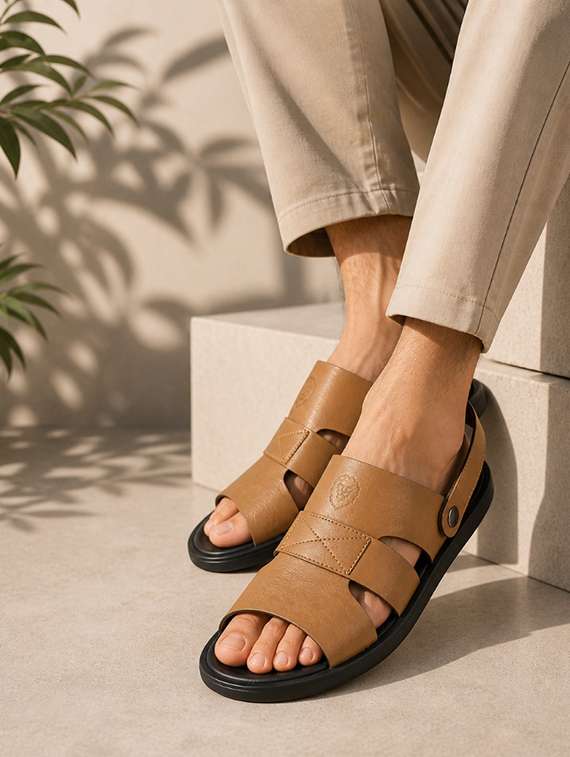 men solid back strap sandal