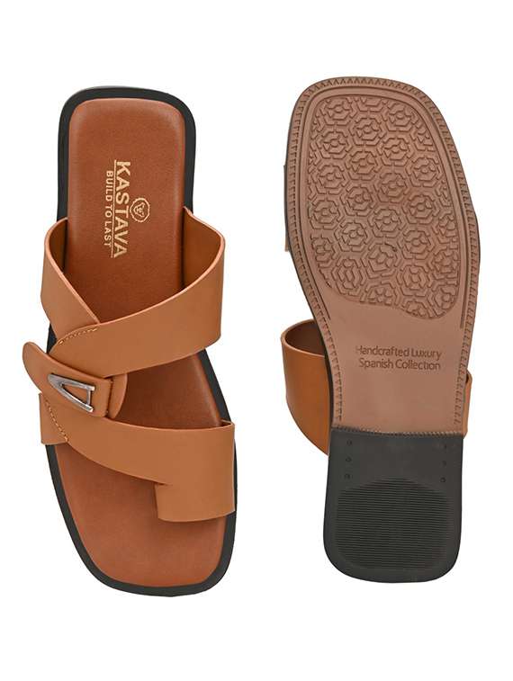 men solid one toe sandal  - 22502105 -  Standard Image - 3
