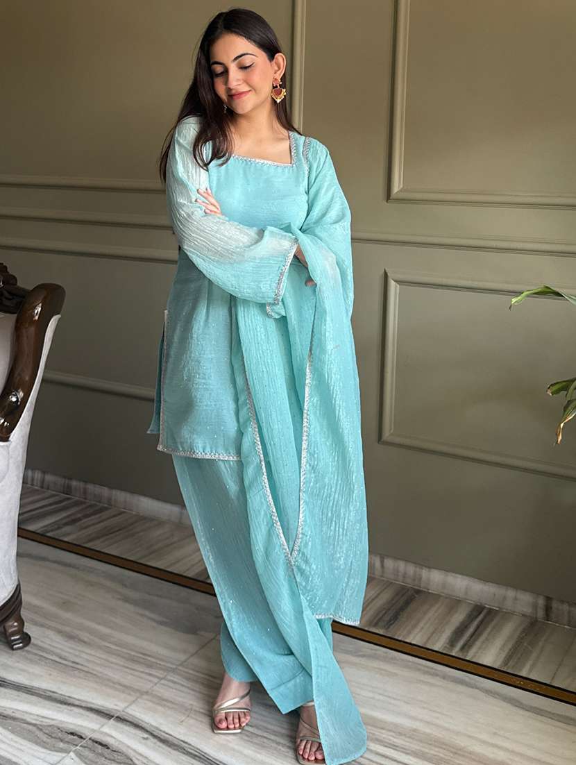 women self design long sleeves kurta and patiala suit set - 22502156 -  Standard Image - 3