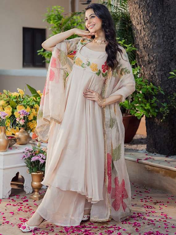 women embroidered three quarter sleeve kurta palazzo with dupatta set