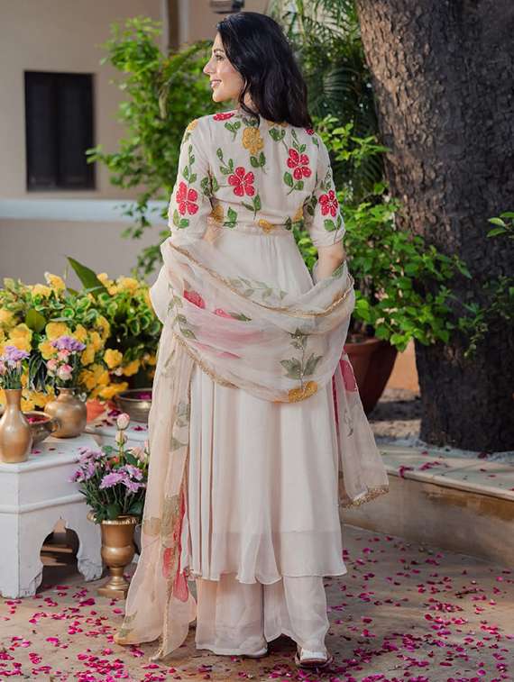 women embroidered three quarter sleeve kurta palazzo with dupatta set - 22502257 -  Standard Image - 3