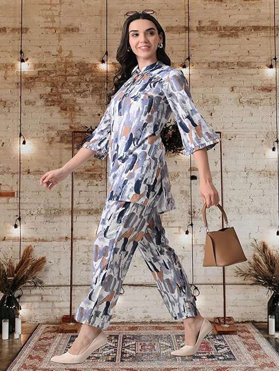 women printed bell sleeves ethnic co-ord set