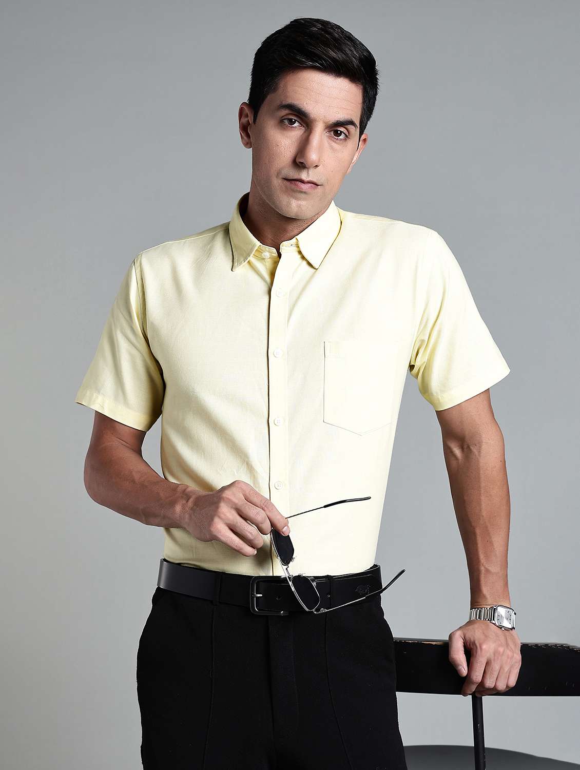 men solid short sleeve slim fit formal shirt