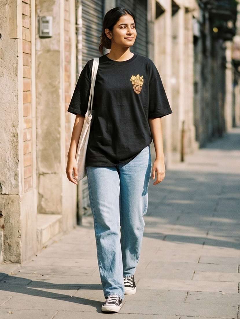Women Graphic Short Sleeve Oversized T-shirt - 22502466 -  Standard Image - 3
