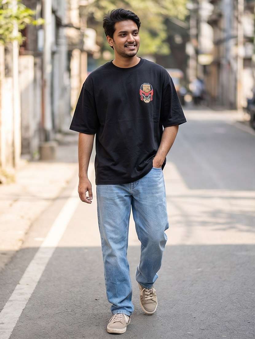 men placement print short sleeve oversized t-shirt - 22502556 -  Standard Image - 3