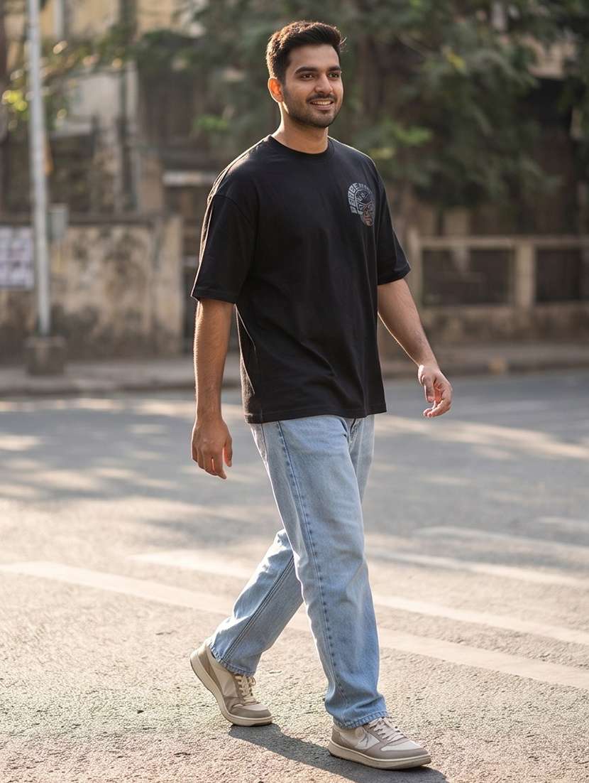 men placement print short sleeve oversized t-shirt - 22502565 -  Standard Image - 3