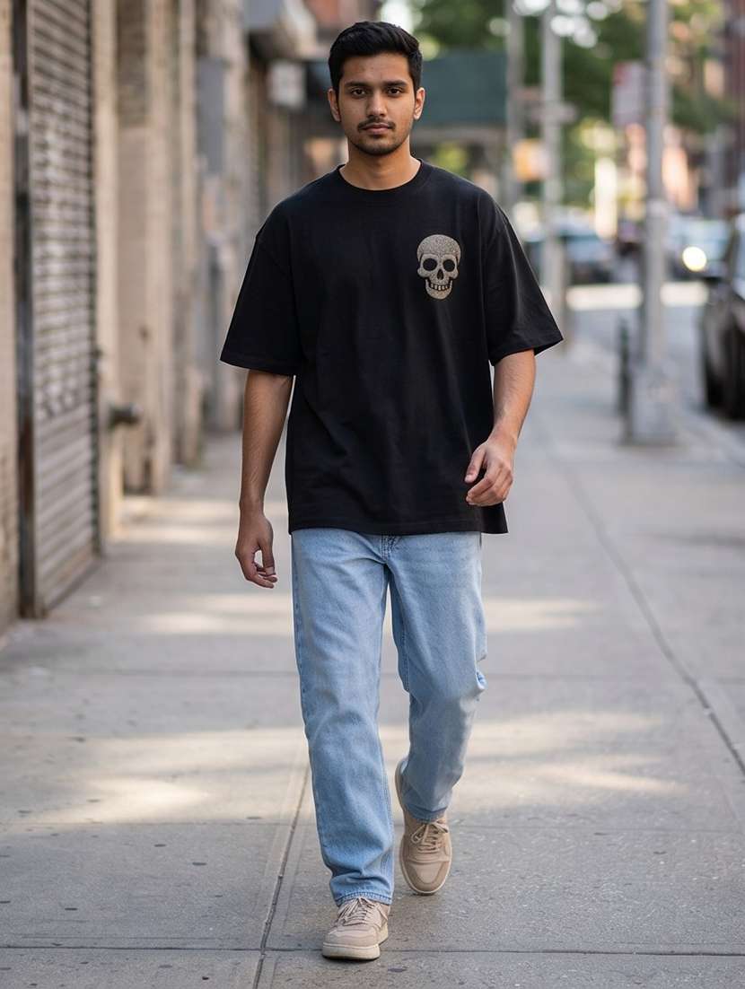 men embroidered short sleeve oversized t-shirt - 22502568 -  Standard Image - 3