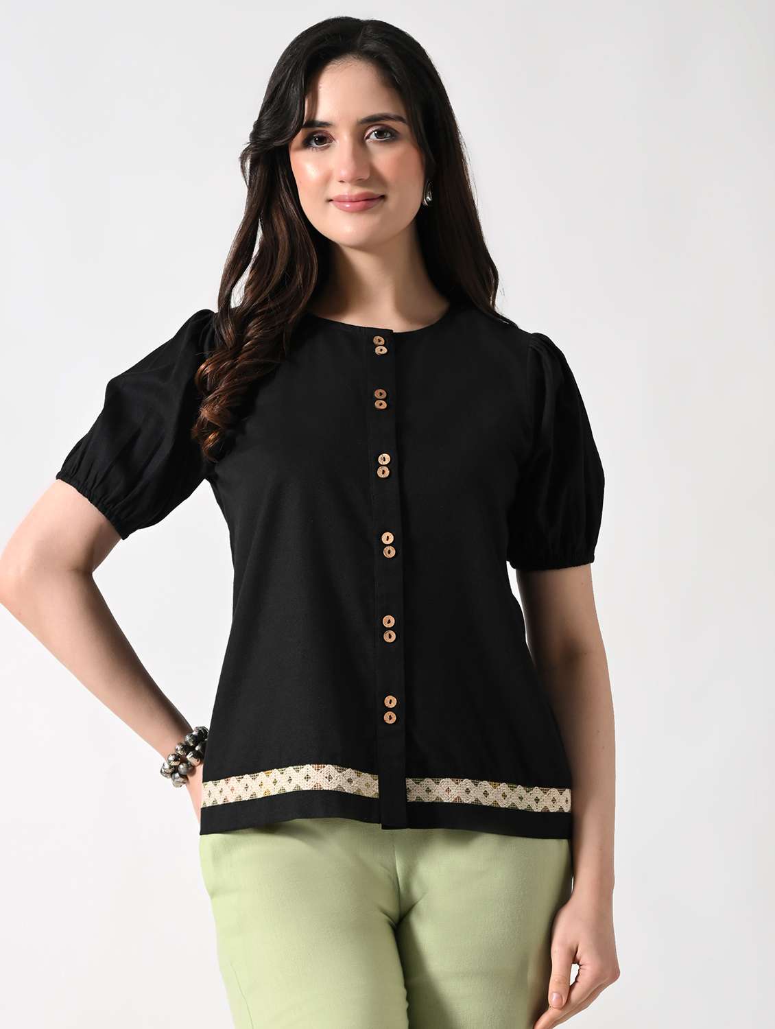women solid puff sleeves round neck top