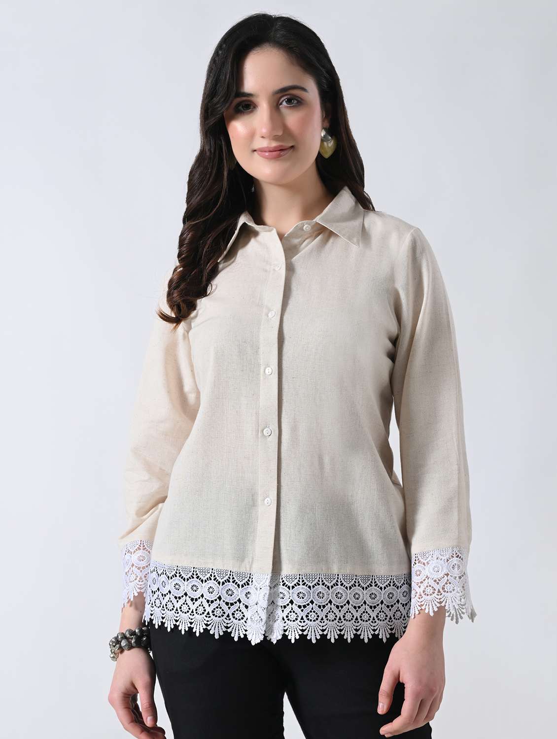 women solid long sleeves shirt