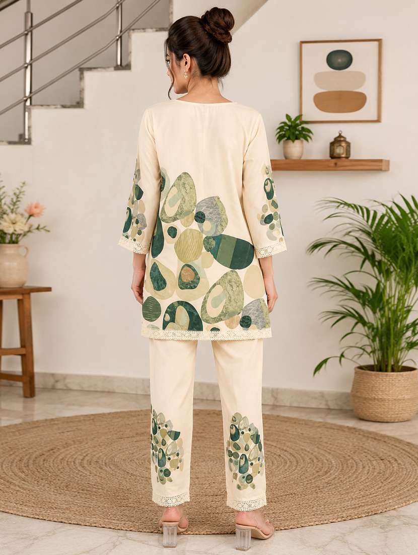 women printed three quarter sleeve ethnic co-ord set - 22502643 -  Standard Image - 3