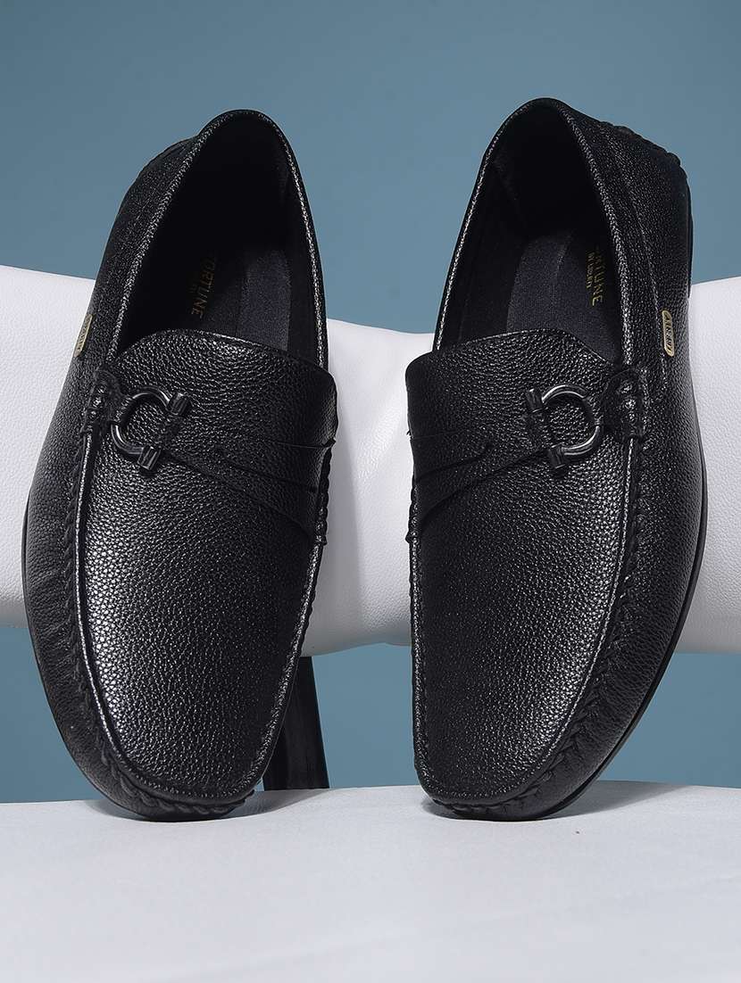 men black slip on loafer