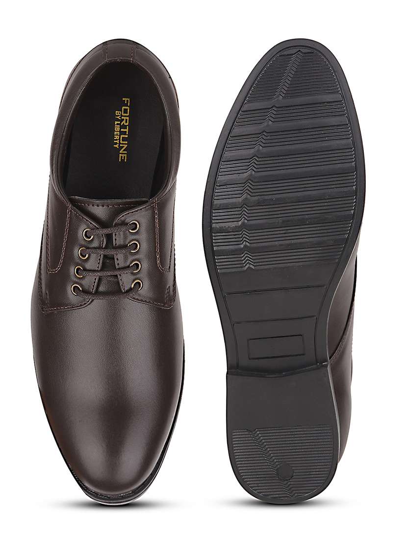 men brown lace-up derby - 22502702 -  Standard Image - 5