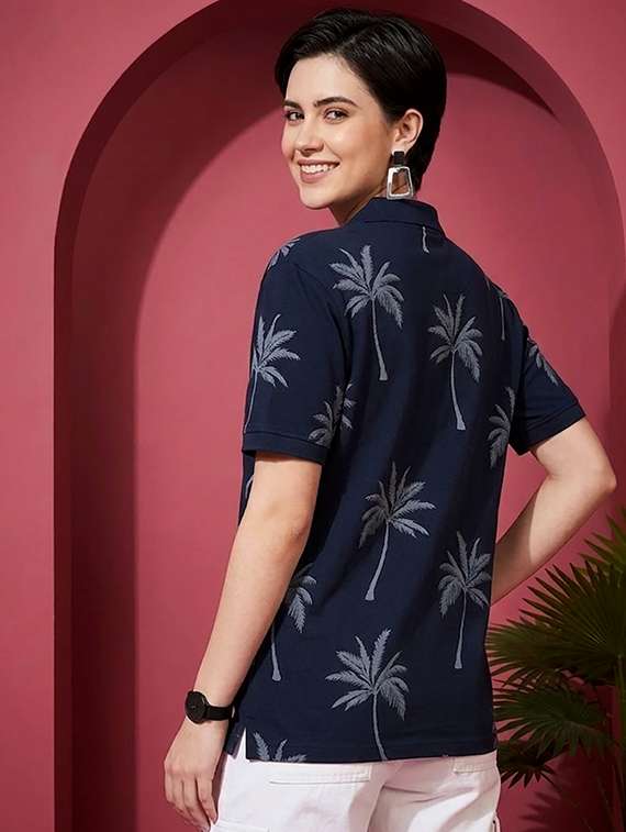 women printed short sleeves polo neck t-shirt - 22502848 -  Standard Image - 3