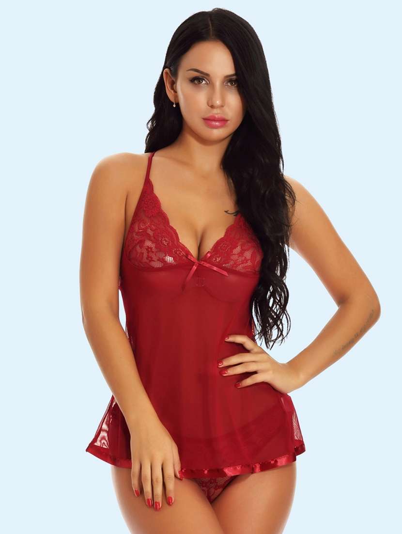 women self design shoulder strap babydoll set