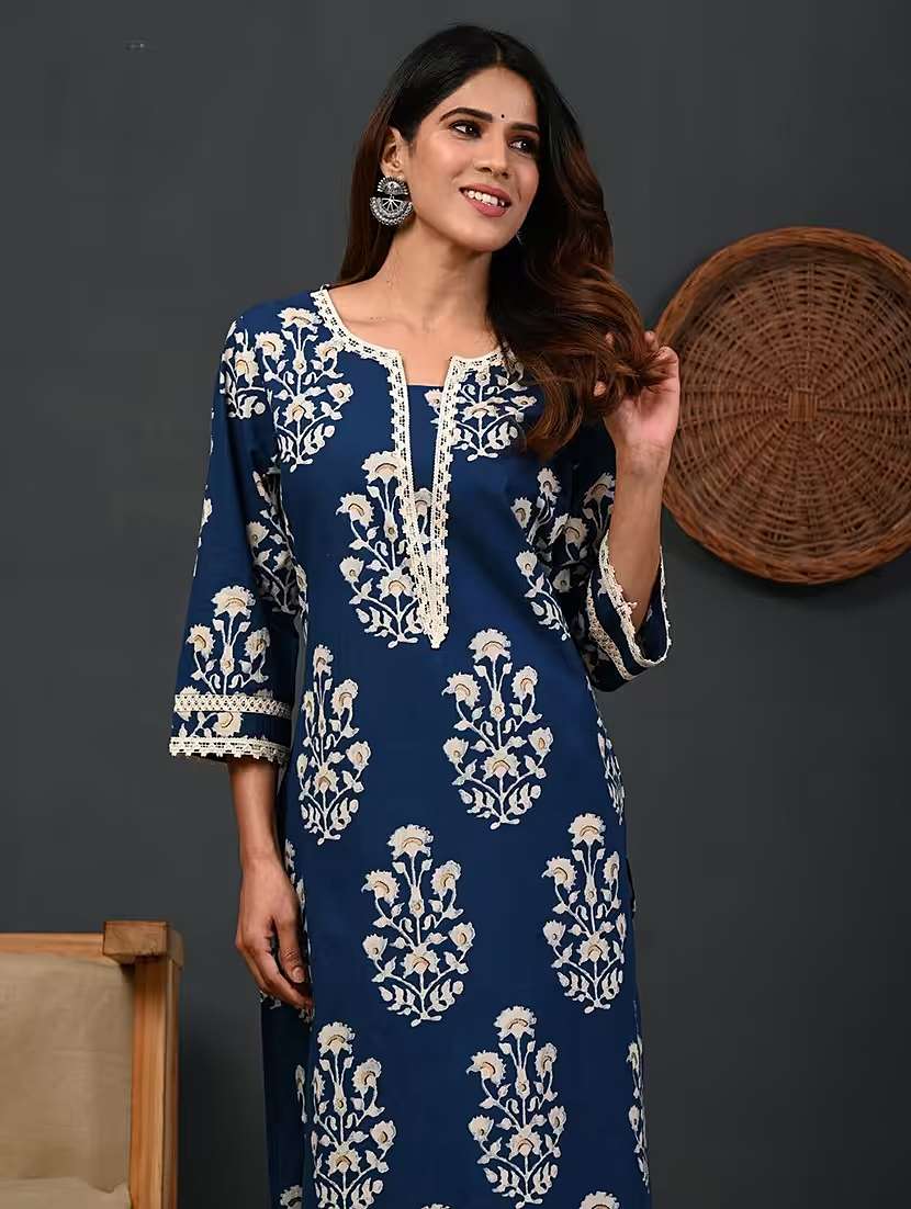 women printed three quarter sleeve straight kurta - 22502919 -  Standard Image - 3