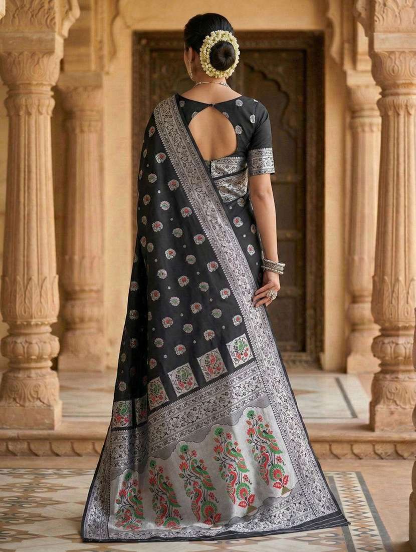women self design paithani saree with blouse - 22502969 -  Standard Image - 3