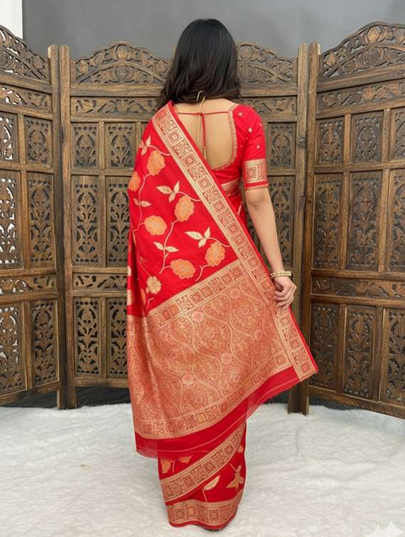 women self design banarasi saree with blouse - 22503037 -  Standard Image - 3