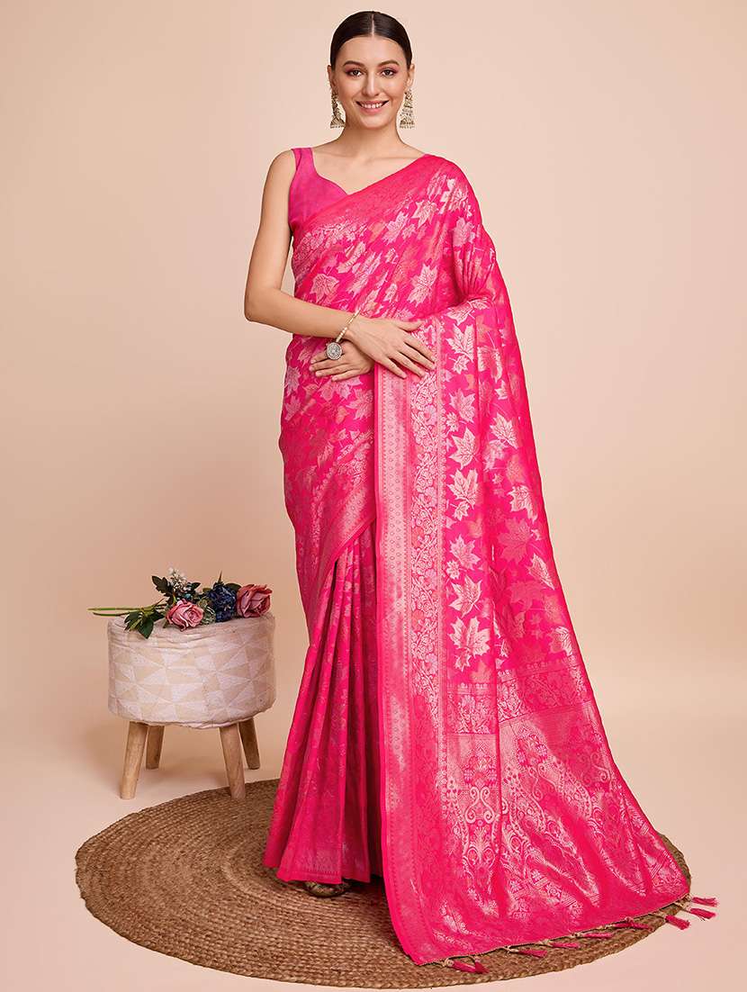 women self design banarasi saree with blouse