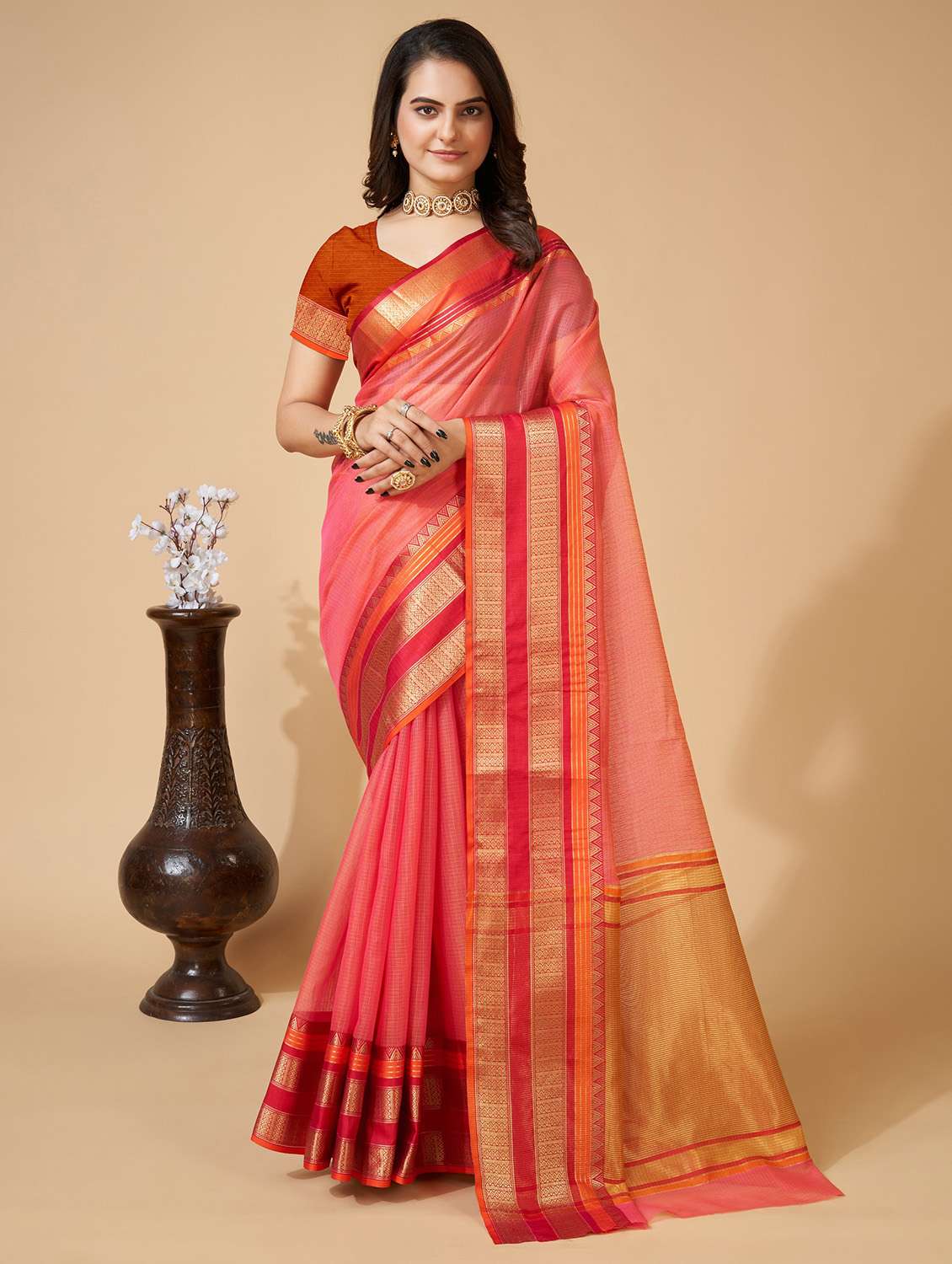 women self design kota doria saree with blouse