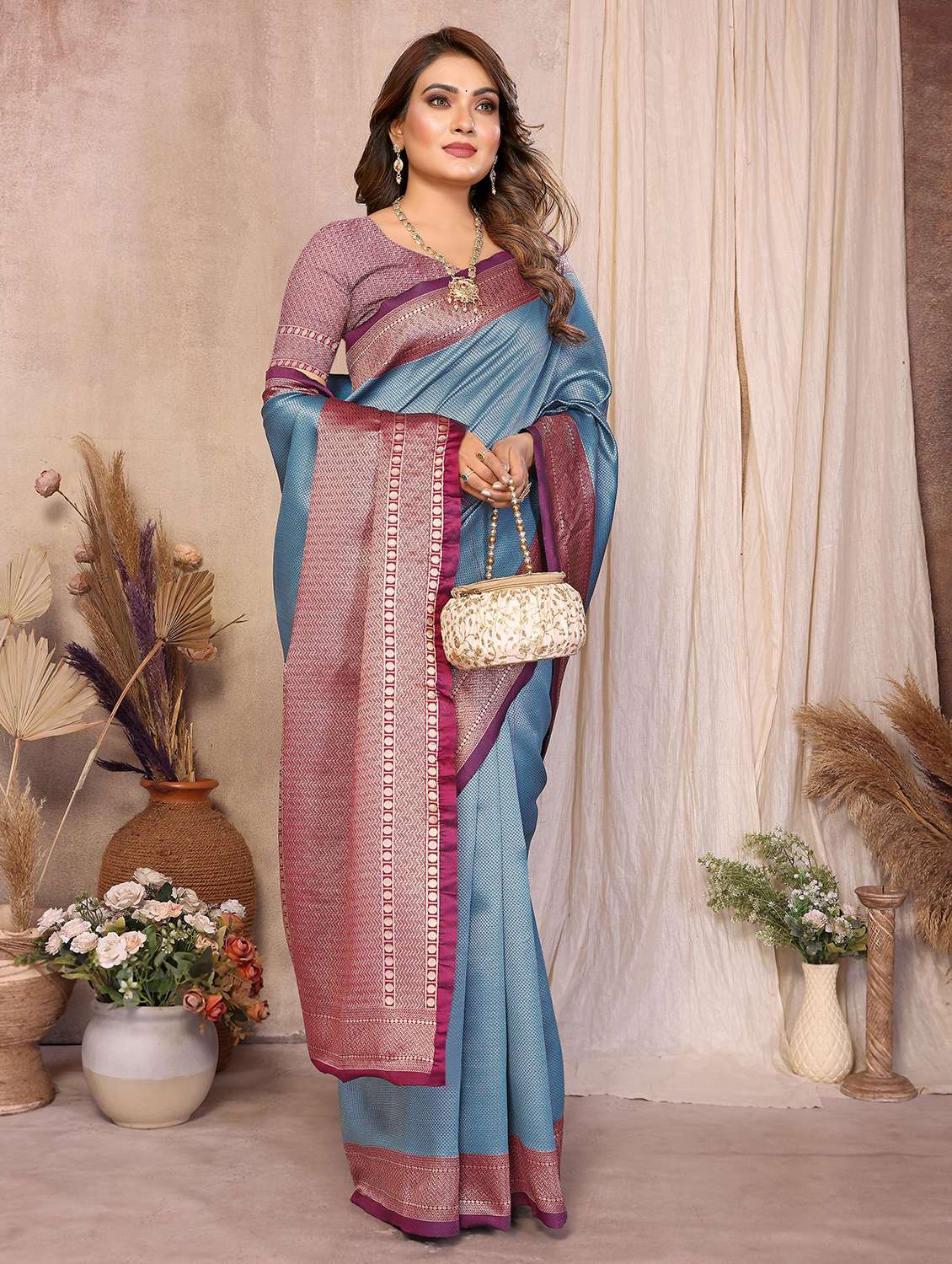 women self design banarasi saree with blouse - 22503198 -  Standard Image - 5