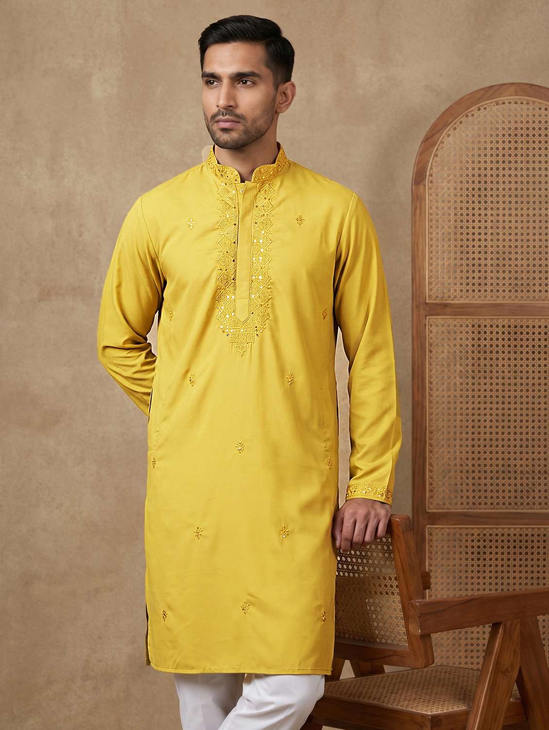 men embroidered mandarin neck long kurta